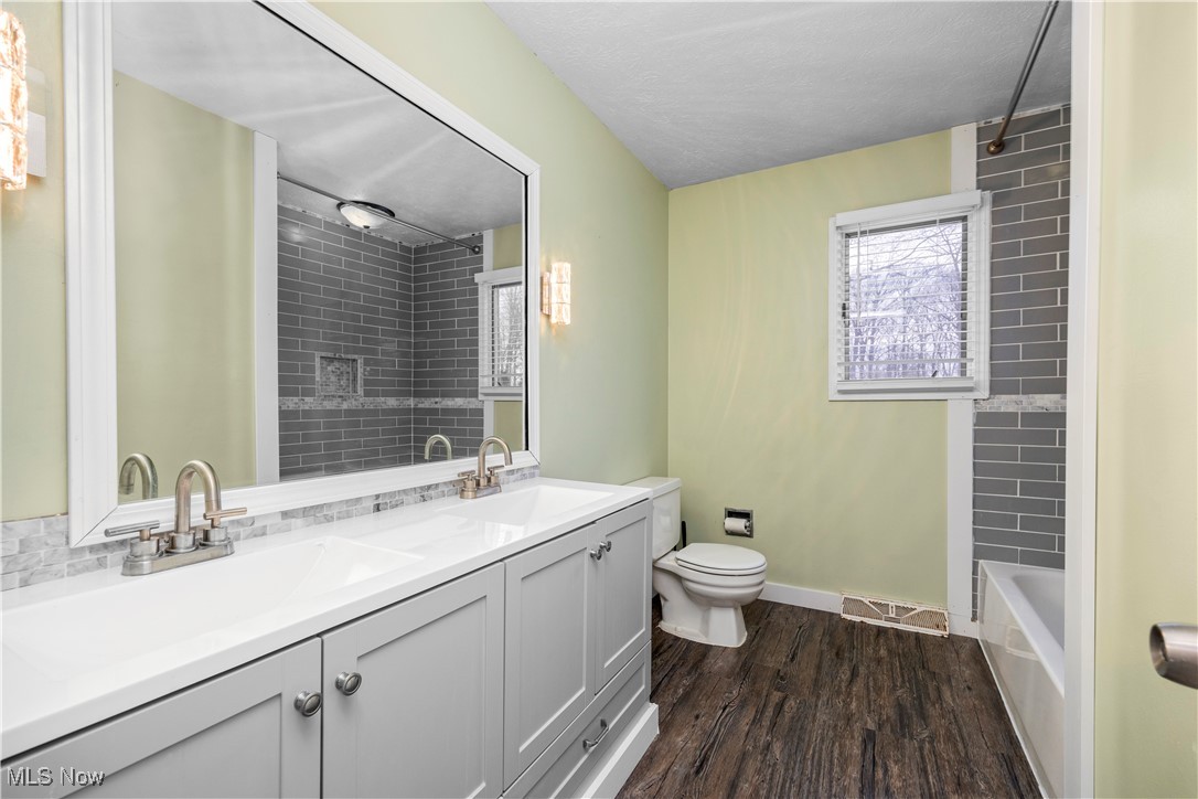 Hickory Hills 05 - Residential