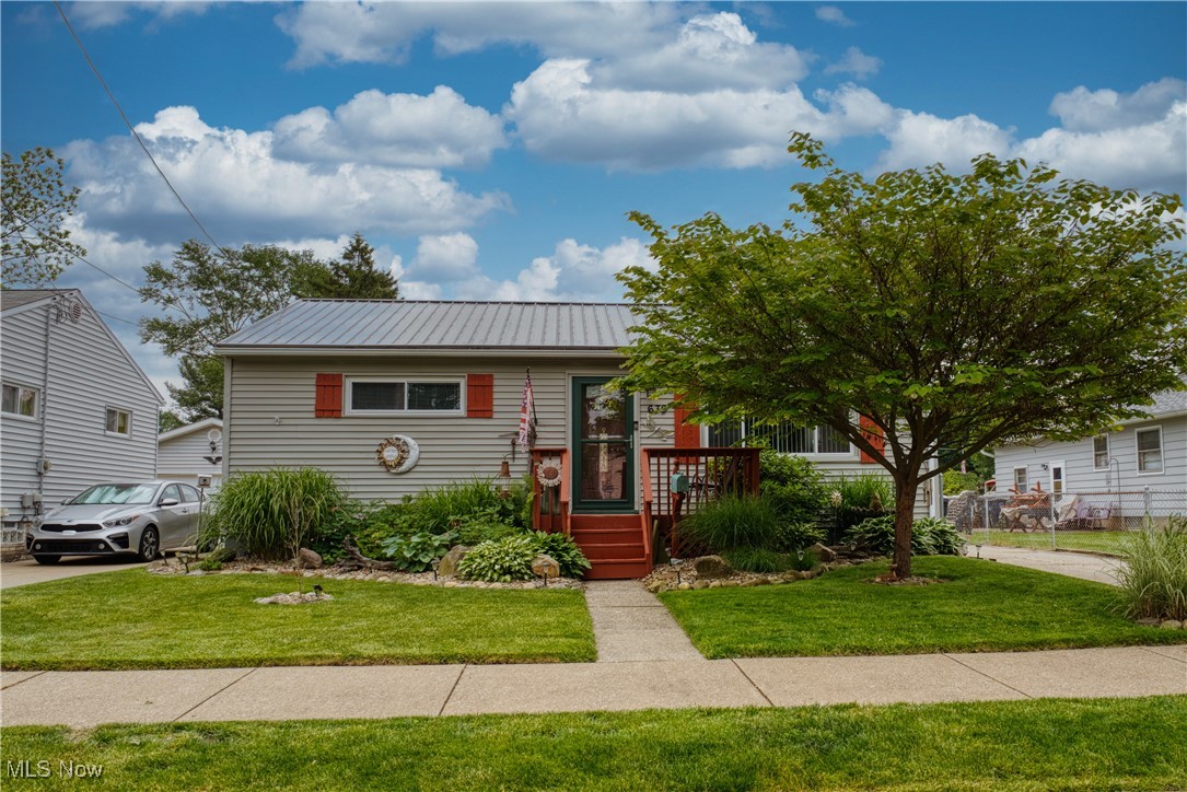 639 Cora Avenue, Akron, Ohio image 1