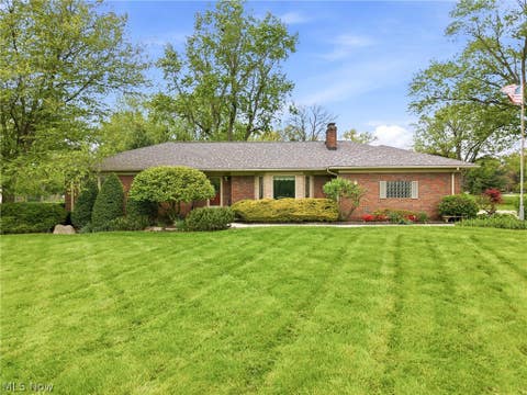Homes For Sale - 4122 Devon Drive<br/> Trumbull County, Warren, OH 44484