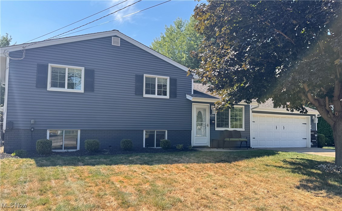 Welcome to the updated split with a private yard, Mentor Schools and near great parks, the lake, and all major necessities.
3 bedroom 2 full baths, updated kitchen (counters/backsplash) in 23'. Main bath updated in 23', New AC & Furnace 24', High-efficiency 96% two-stage furnace and 16 steer AC. HWT 22'. Backyard features a covered pergola, landscape lighting, shed equipped with electrical, and private yard. 2 car garage is heated.