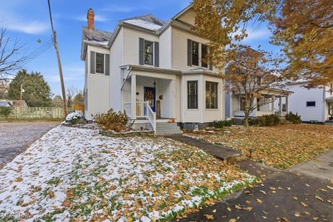 524 6th Street Marietta OH 45750