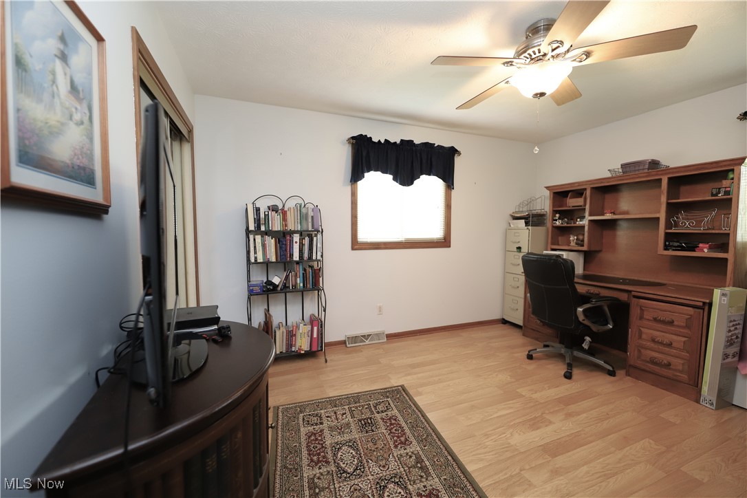 4729 White Oaks Drive, Brunswick, Ohio image 14
