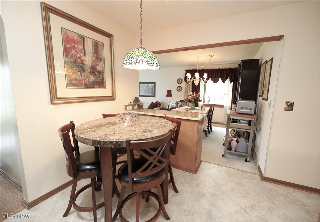 4729 White Oaks Drive, Brunswick, Ohio image 4