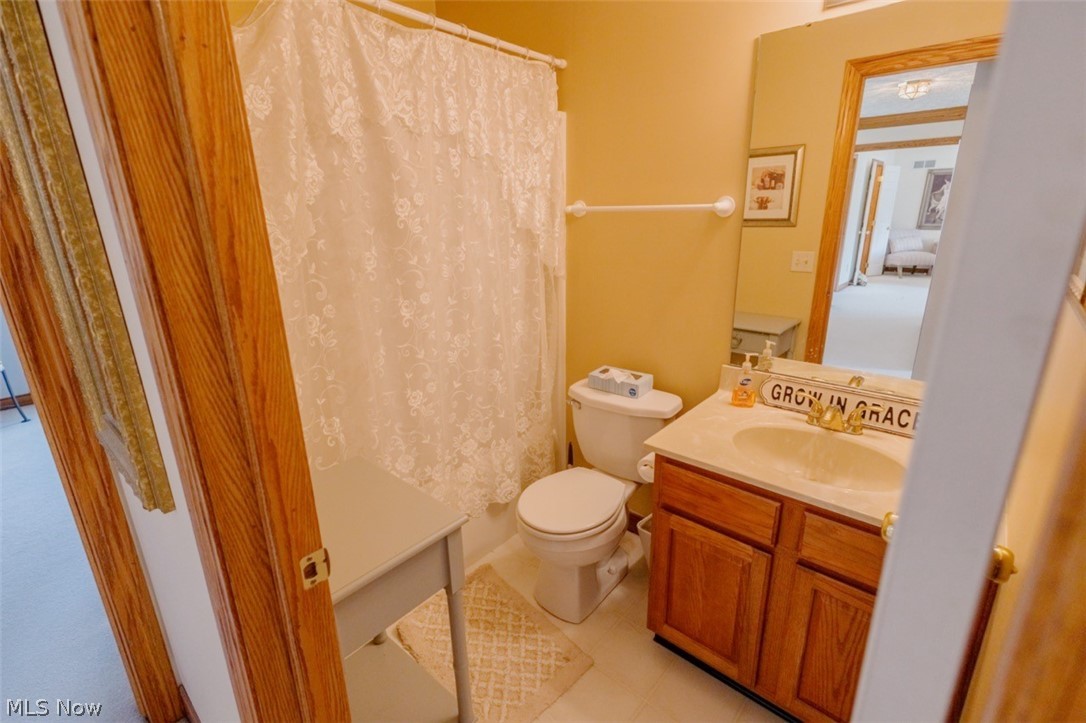 Burnham Hills 01 - Residential