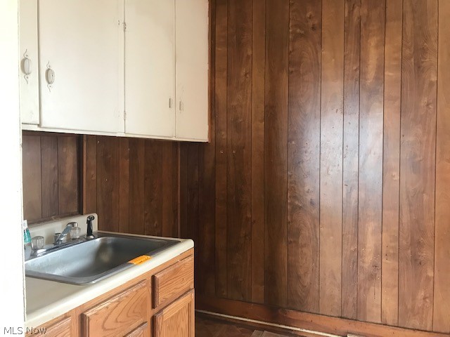 Thomas C Rickett's Add - Residential Income