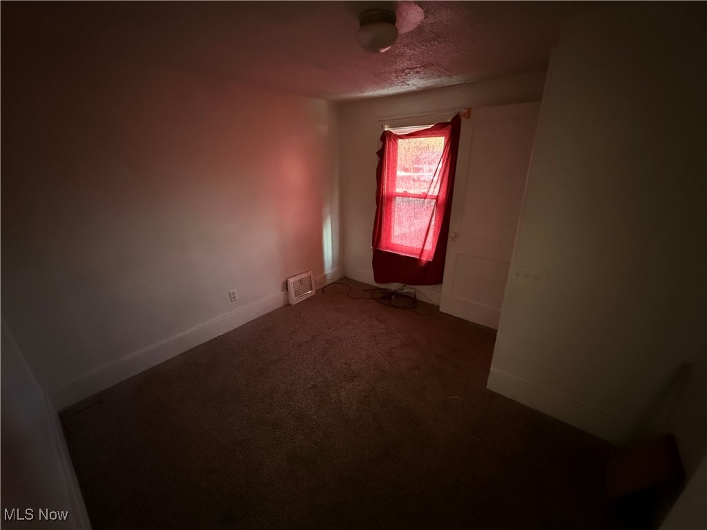 Colonial Park - Residential Income