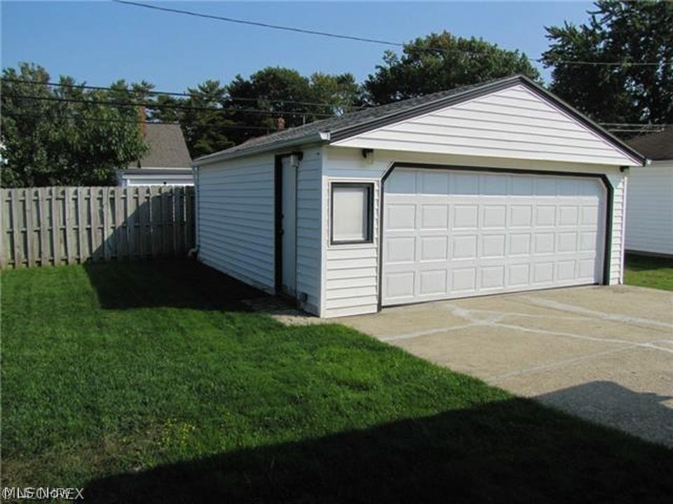 Mayfield Heights Park - Residential