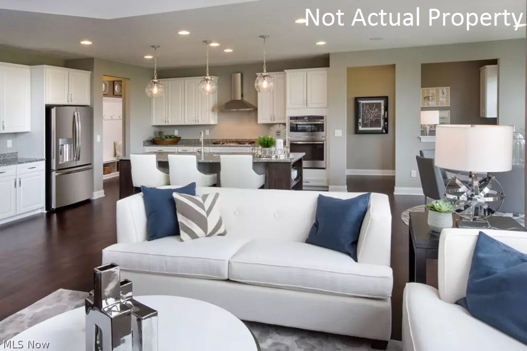 Reserve at Glenross - Residential