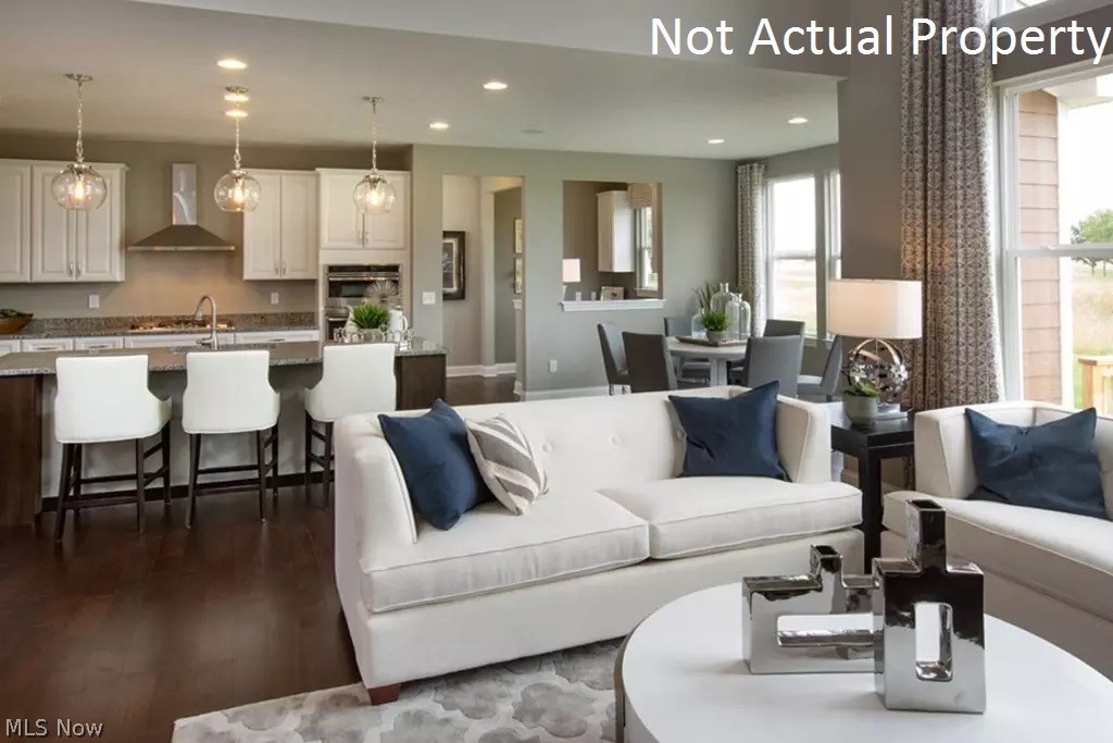 Reserve at Glenross - Residential