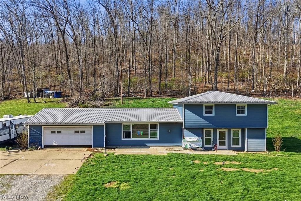 Photo of 36680 US Highway 36, Warsaw, OH 43844 (MLS # 5200222)