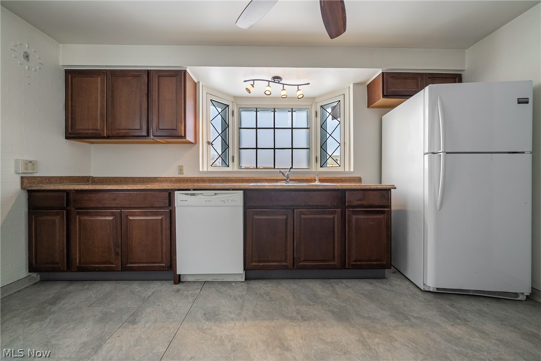 Cedar-Green - Residential