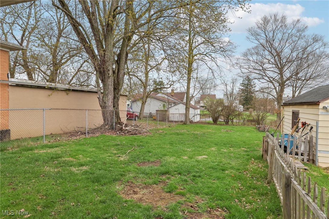 52 Gertrude Avenue, Youngstown, Ohio image 36