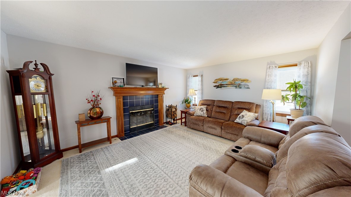 Ashton Woods Estate - Residential