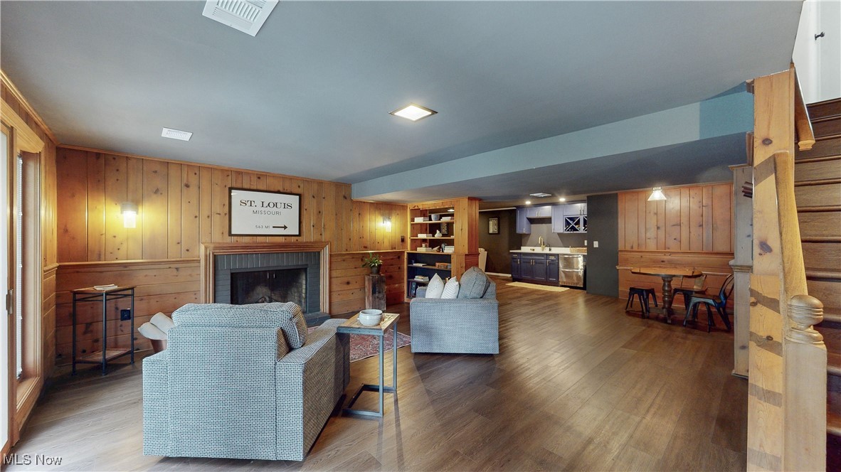 Pine Tree Colony - Residential