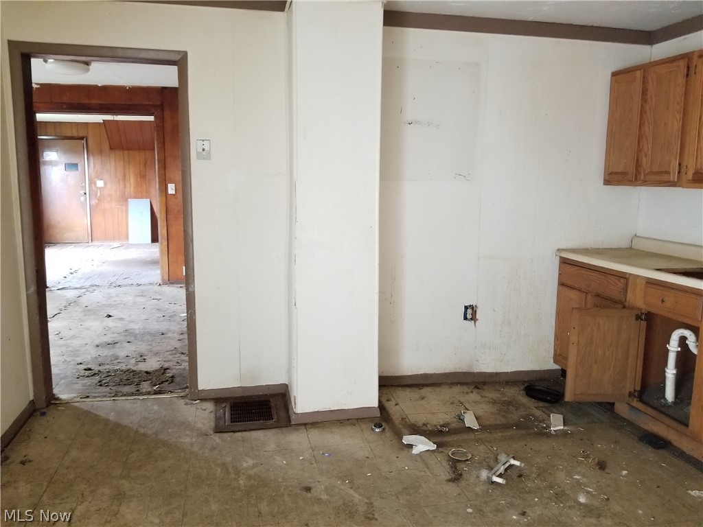 Delia L Hamilton' Sub - Residential Income