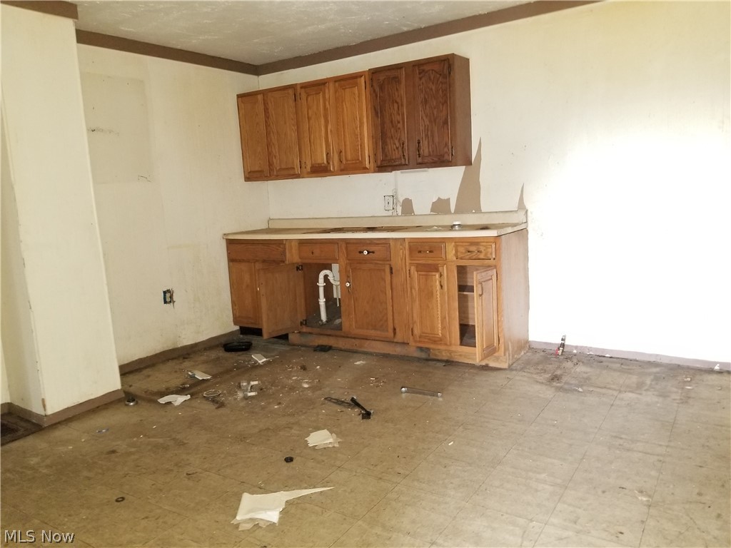 Delia L Hamilton' Sub - Residential Income