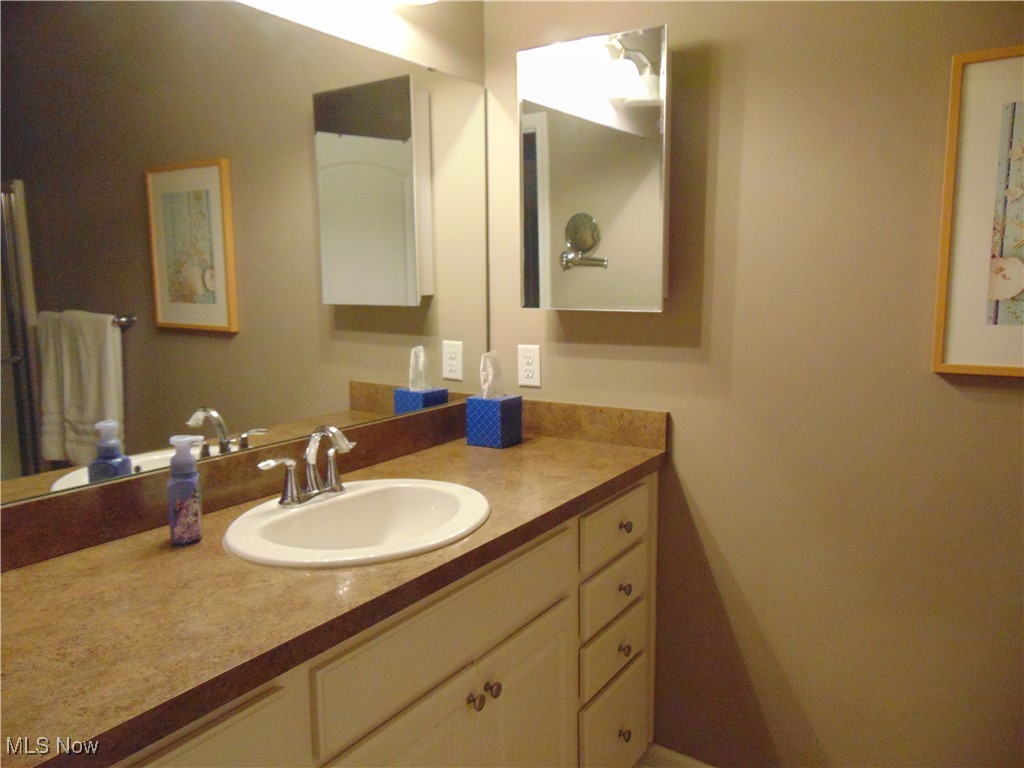 Cross Creek Village Condo - Residential