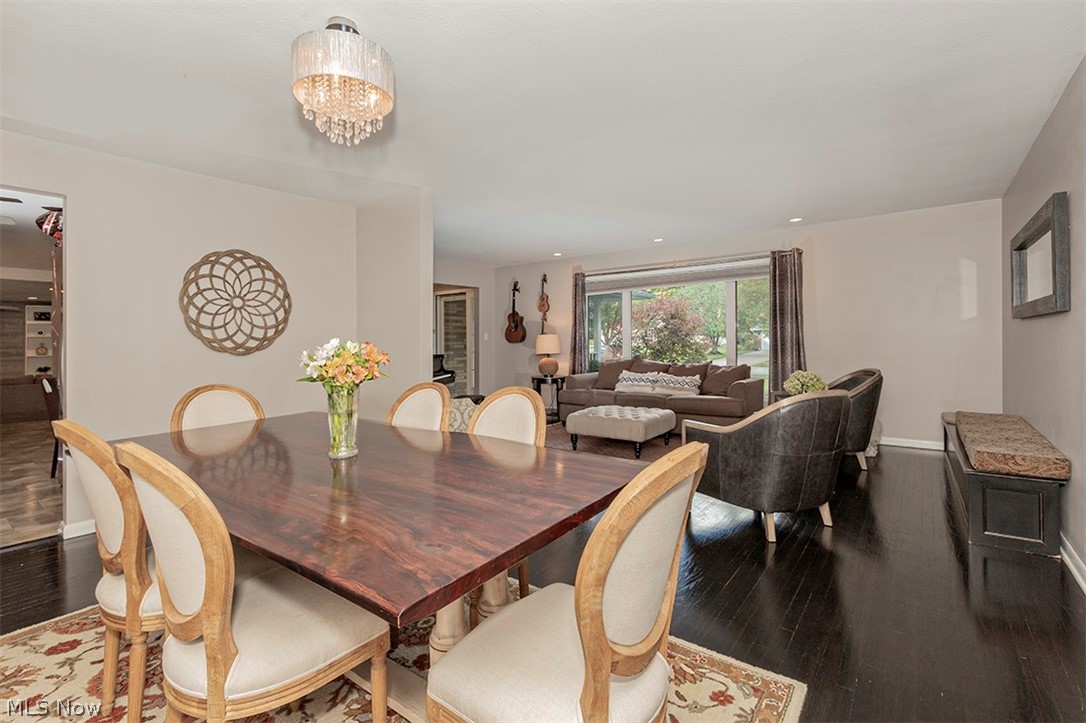 Williamsburgh Estates 02 - Residential