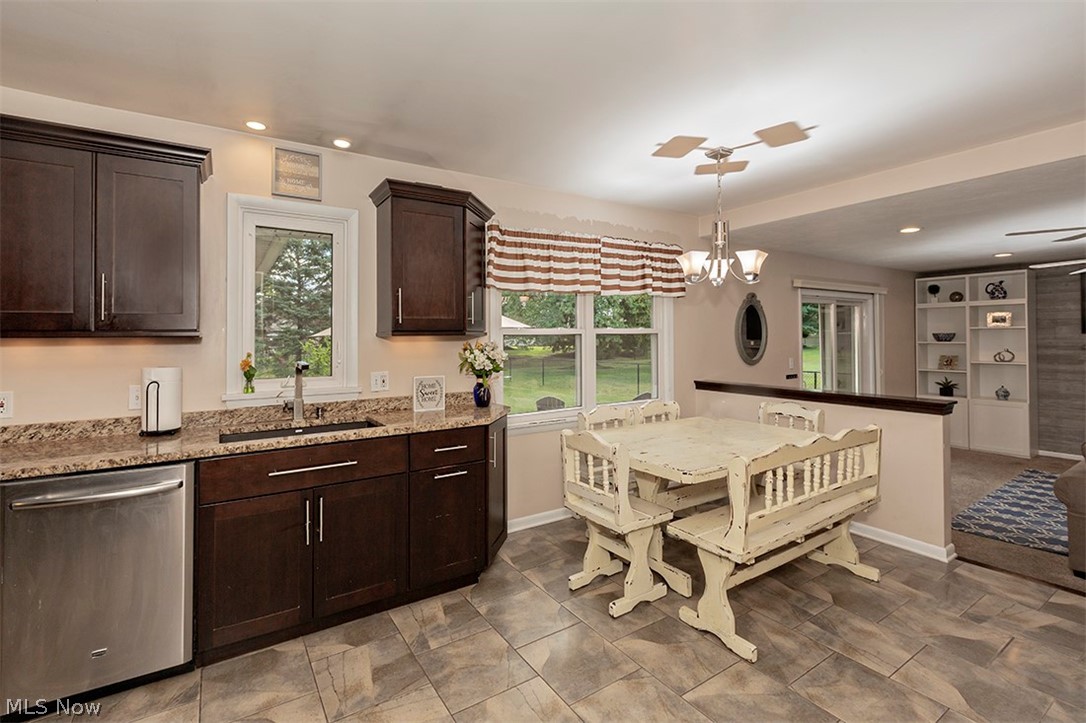 Williamsburgh Estates 02 - Residential