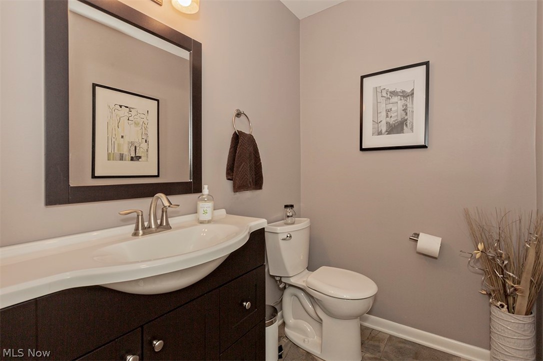 Williamsburgh Estates 02 - Residential