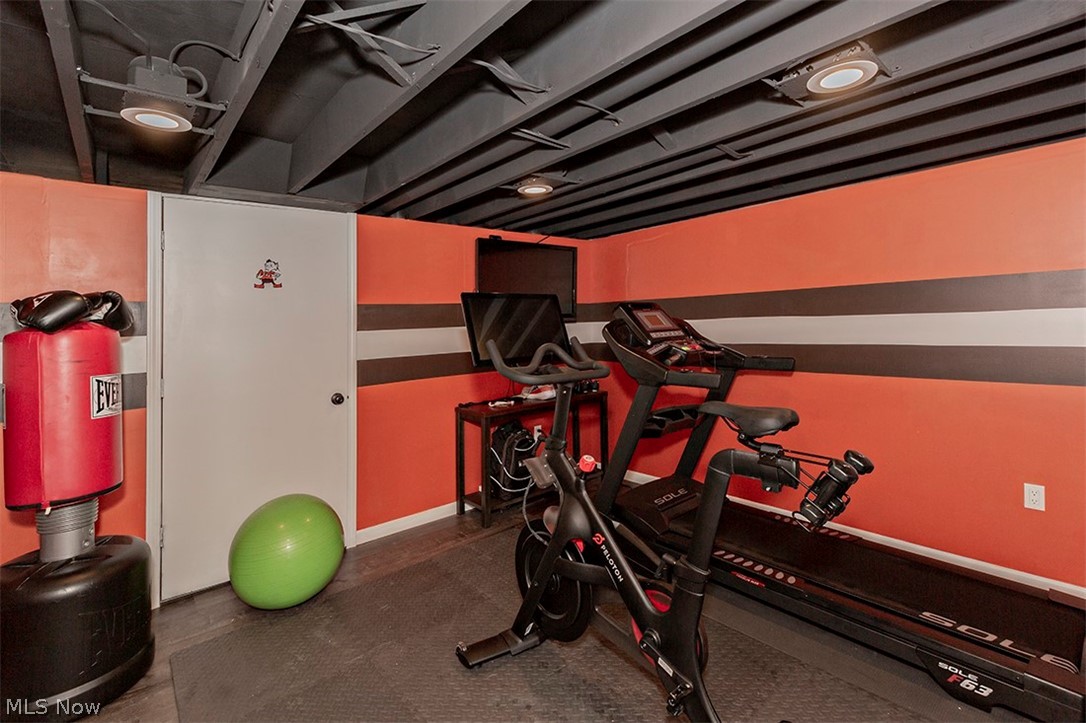 Williamsburgh Estates 02 - Residential