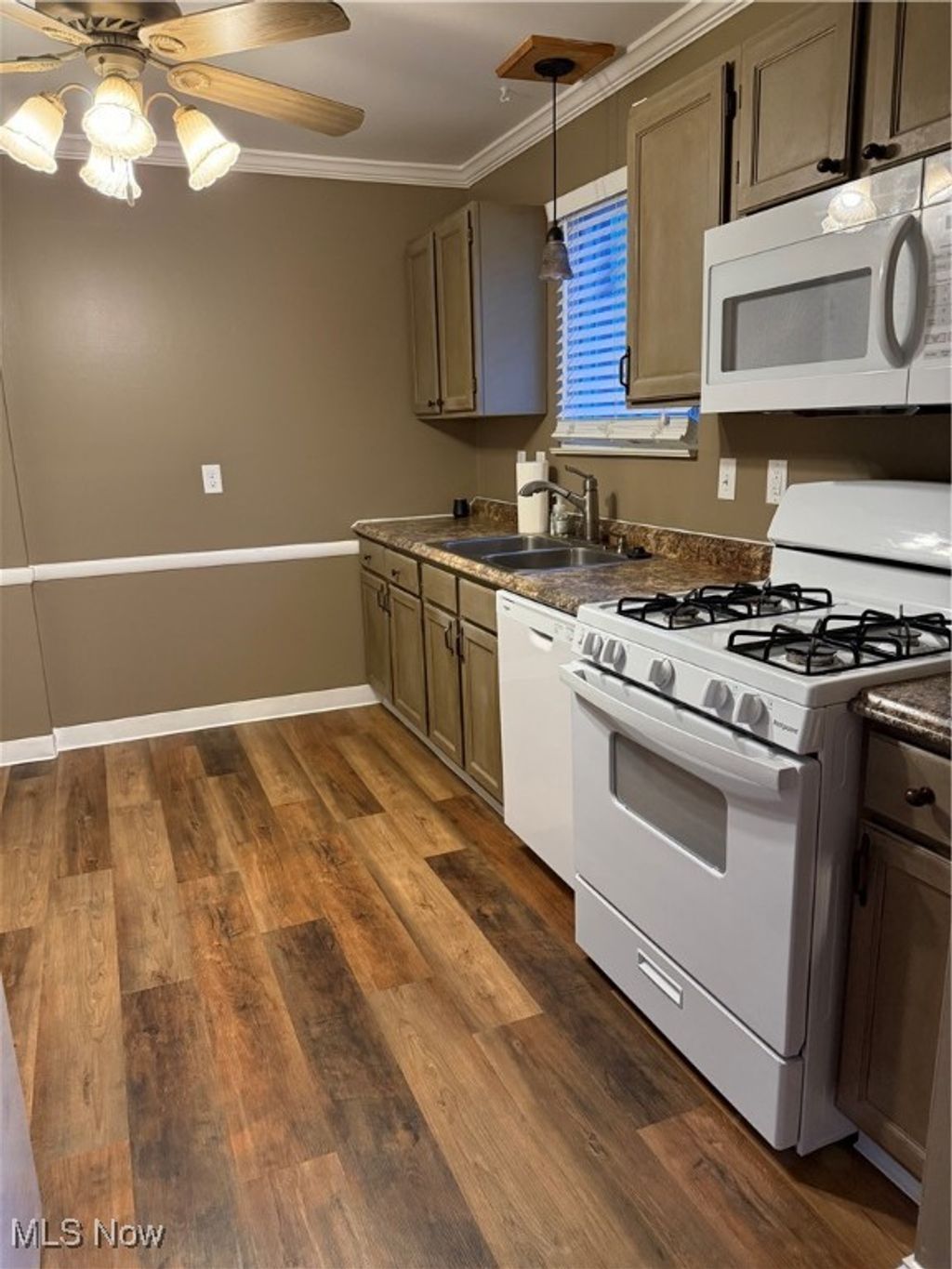 Photo of 195 Surrey Lane, Canfield, OH 44406 (MLS # 5176545)