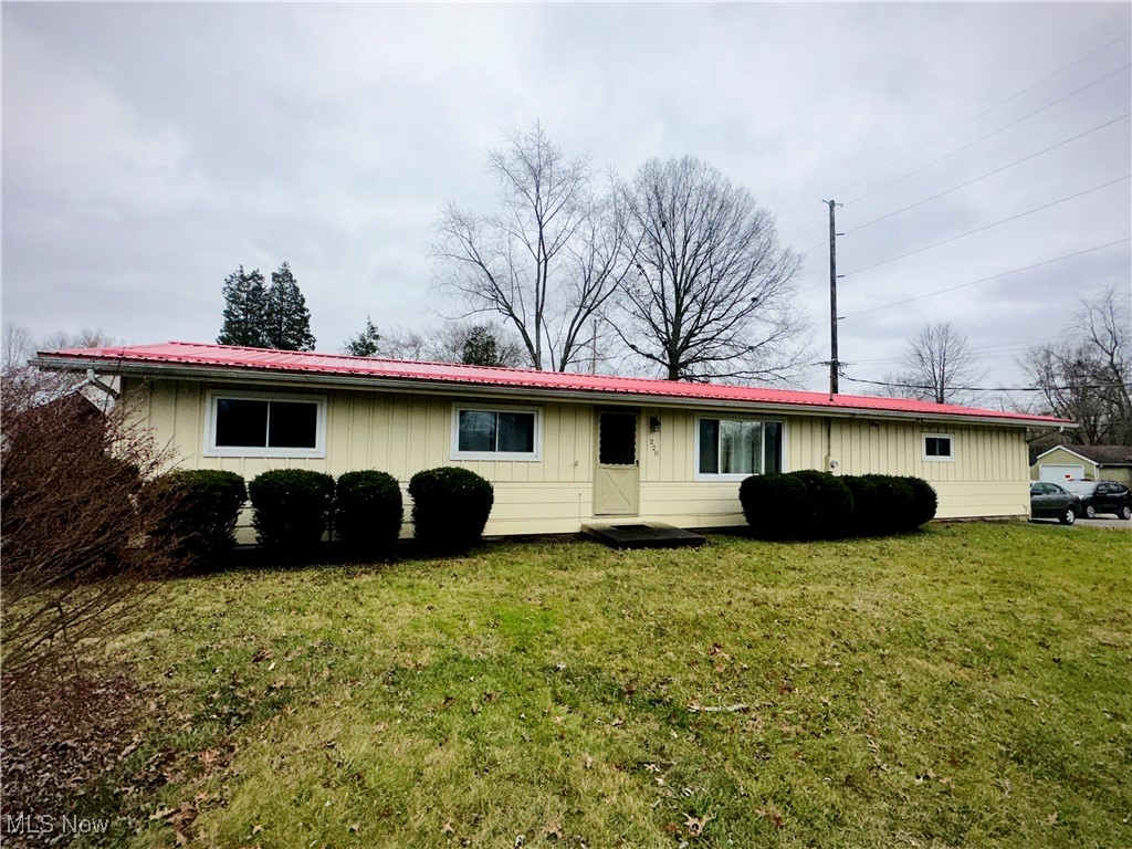 220 Gillmer Road, Leavittsburg, Ohio image 1