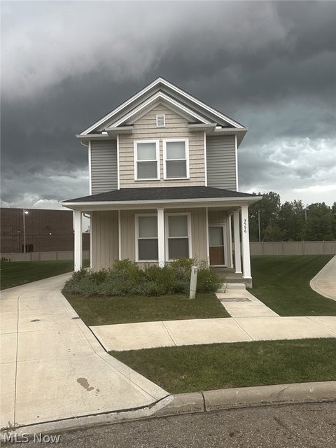 Homes For Sale - 3556 Gerome Court<br/> Cleveland, OH 44105