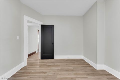 Tiny photo for 428 E 148th Street #1/DN, Cleveland, OH 44110 (MLS # 5190125)