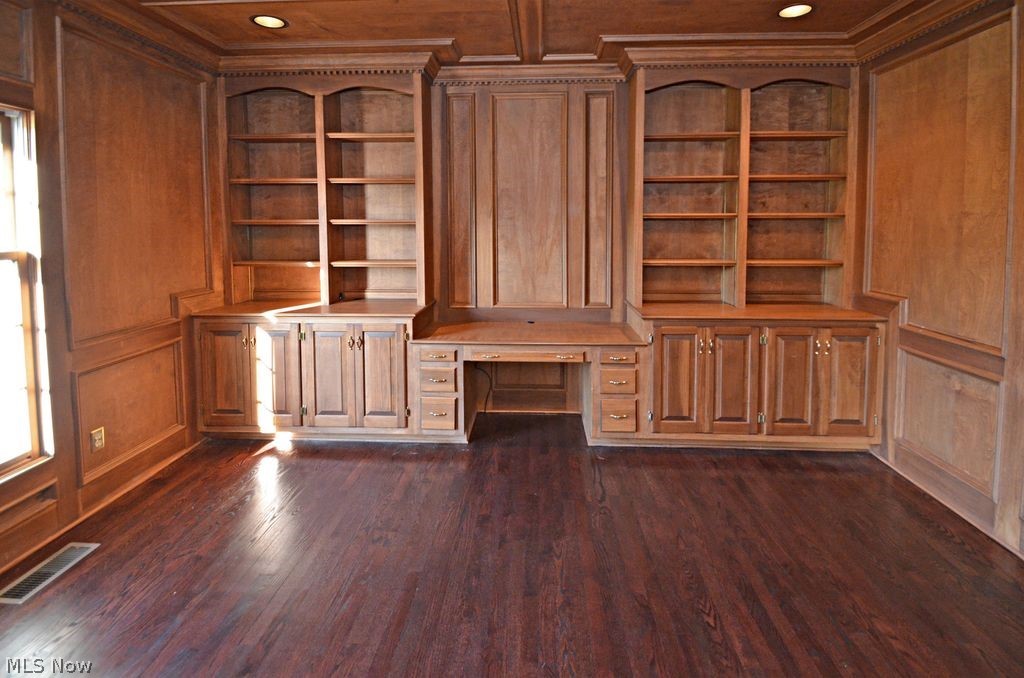 Chamberlin Place - Residential Lease