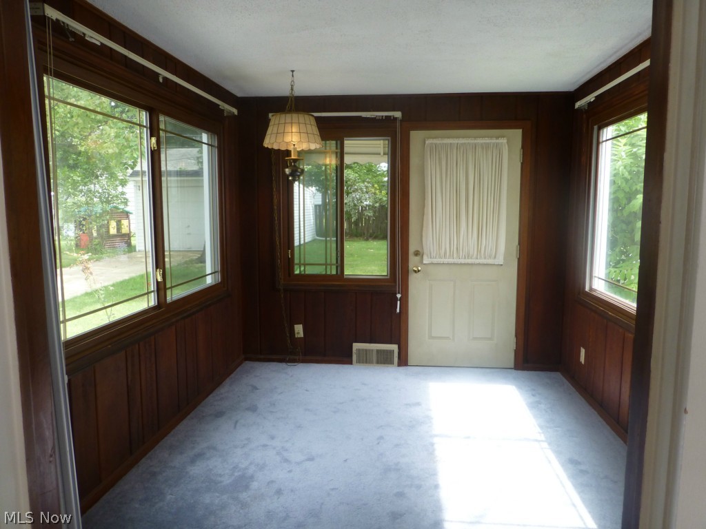 Knight-Norris-Gibbs Cos Mayfi - Residential