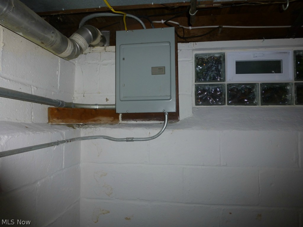 Knight-Norris-Gibbs Cos Mayfi - Residential