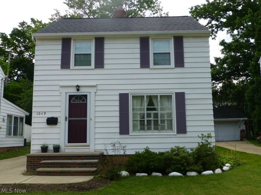 Why Rent when you can have your Dream House, New Kitchen with granite counter tops, gas stove for gourmet cooking, refrigerator, lots of storage in kitchen, large living room with formal dining room, family room on the first floor that goes out to a lovely back yard and patio.  Newer roof, hardwood floors under the carpeting if you prefer wood, Many new windows thru out, Wonderful master bedroom with walk in closet. great drive up appeal, yard is lovely front and back, full basement with half bath and washer and dryer.  Immaculate and ready to move in.
Minutes to university circle, parks and shopping.  Welcoming house.