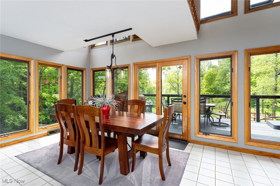 2616 Bethany Lane, Hinckley, Ohio image 10