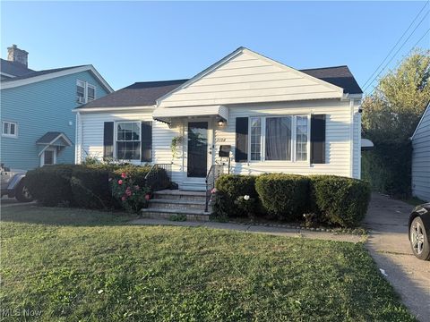 13104 Astor Avenue Cleveland OH 44135