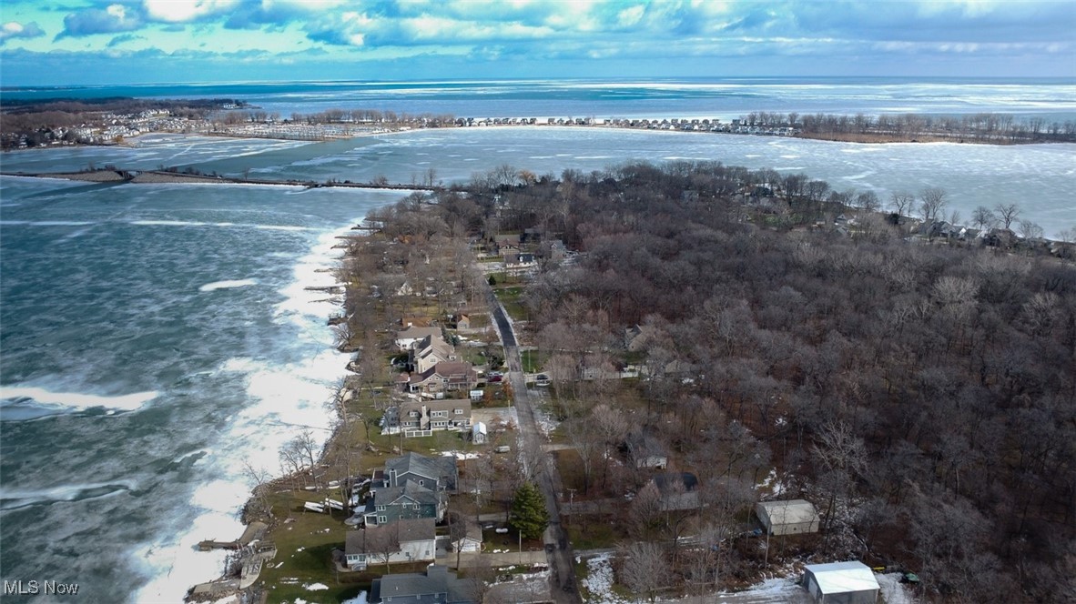 3564 S Memorial Shoreway Drive, Marblehead, Ohio image 33