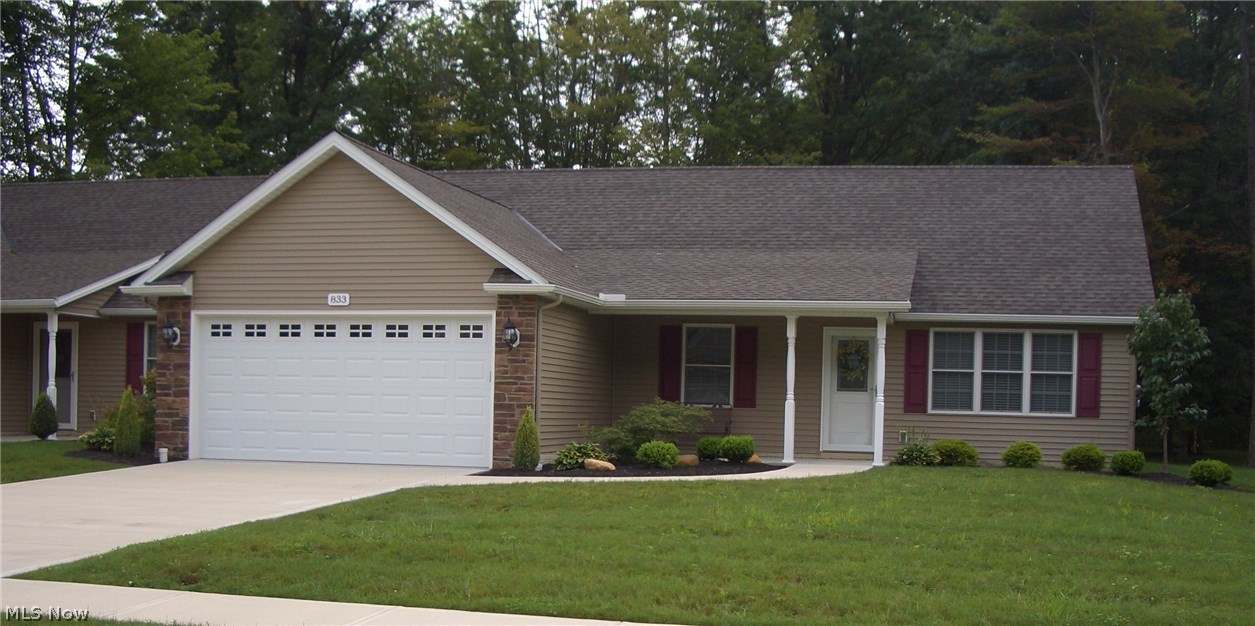 Breezewood Lane Condominiums - Residential