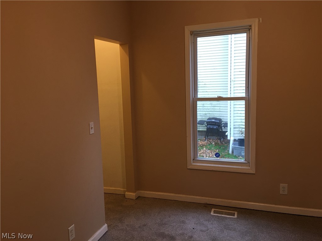 Voris - Residential Lease