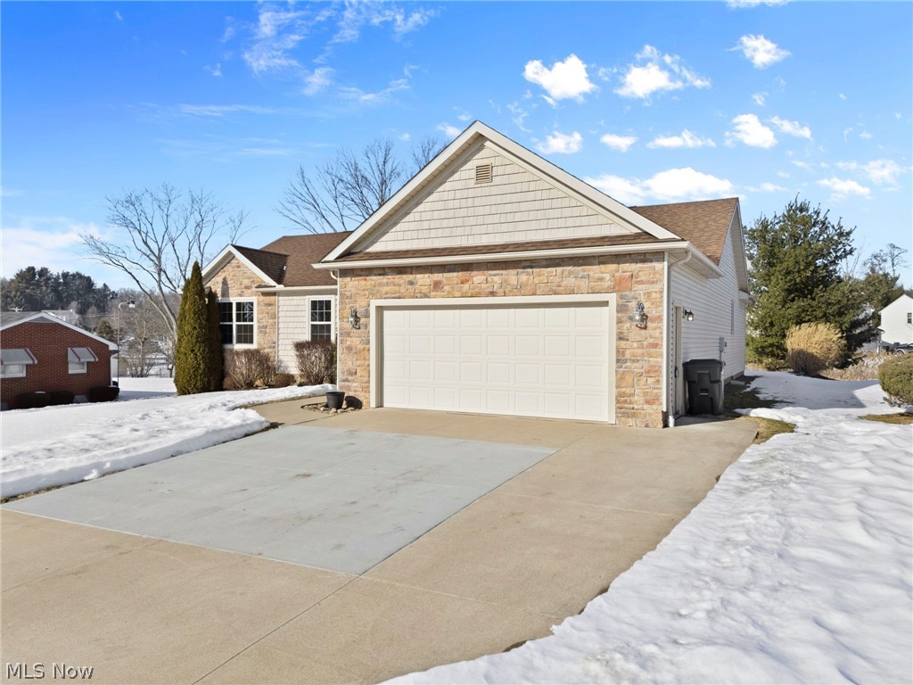 Knights Xing 01 - Residential