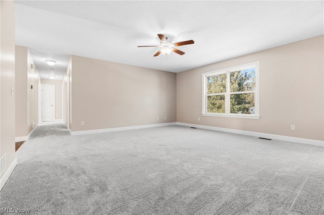 Knights Xing 01 - Residential