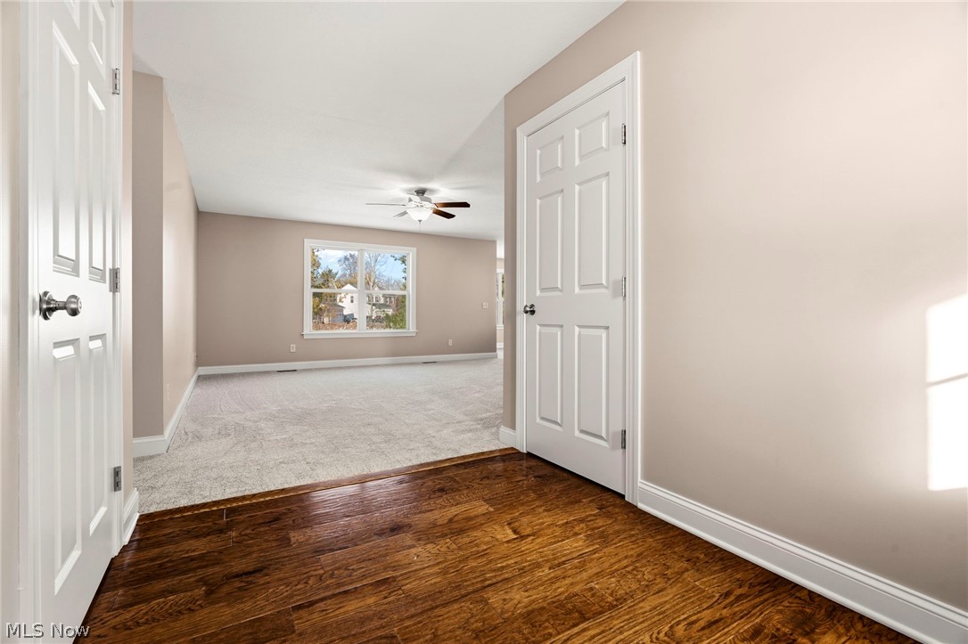 Knights Xing 01 - Residential