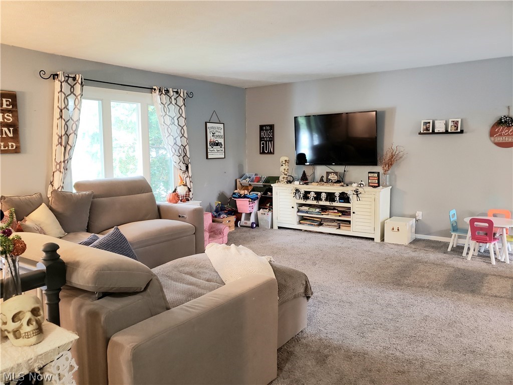 Aurora Shores - Residential