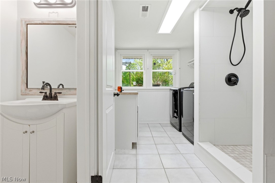 Mel Rose Drive - Residential