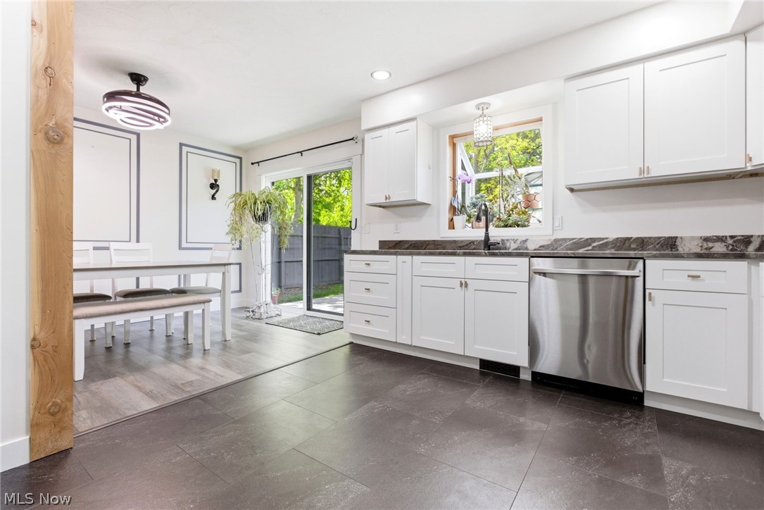 Mel Rose Drive - Residential