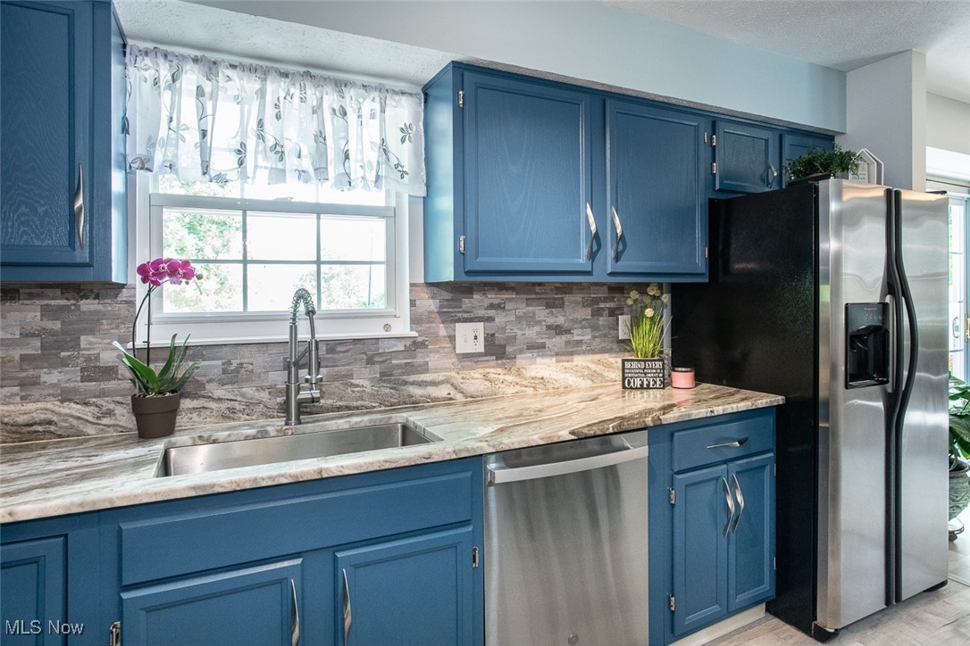 929 Yorktown Drive, Medina, Ohio image 14