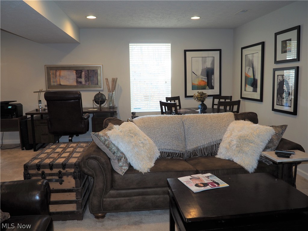 Enclave at Old Mill Pond/Phase 1 - Residential