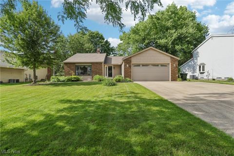 14214 Revere Circle, Middleburg Heights, OH 44130 - #: 5135086