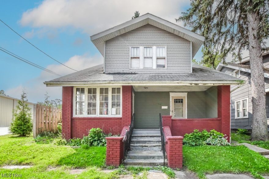 Calling all investors and project enthusiasts! Here's a fantastic chance to leverage your construction skills for equity growth in a highly rentable area. This spacious home features hardwood flooring in the living room, family room, and sunroom. The kitchen offers dining space, and a full bath is conveniently located on the main floor. Upstairs, you'll find 3 bedrooms and another full bath. The location is a winner, with easy highway access, proximity to Malone University, plus restaurants and shopping. Don't miss out on this opportunity!