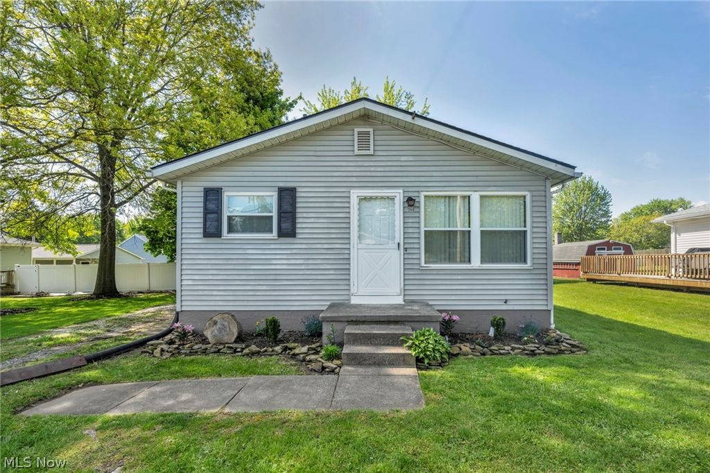 Photo of 1144 Noble Street, Barberton, OH 44203 (MLS # 5208862)
