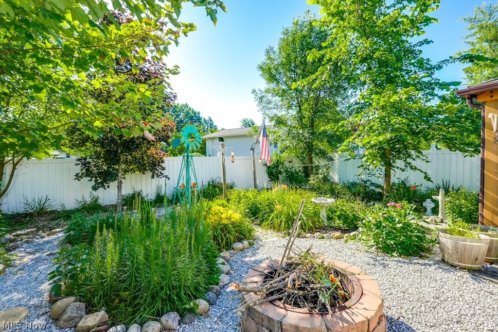 Hiwood Heights - Residential